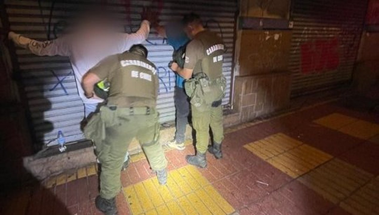 /carabineros-intensifica-los-patrullajes-nocturnos-en-el-centro-de
