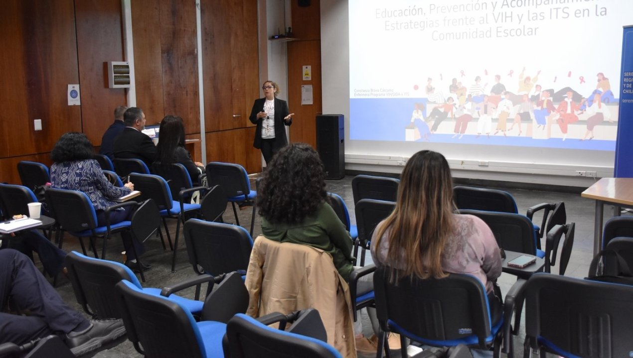 /seremi-de-salud-de-magallanes-realiza-taller-sobre-prevencion-de-vih-e-its