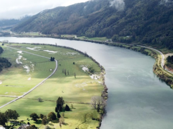 Corte Suprema rechaza recurso indígena y mantiene en pie proyecto salmonero en Valdivia