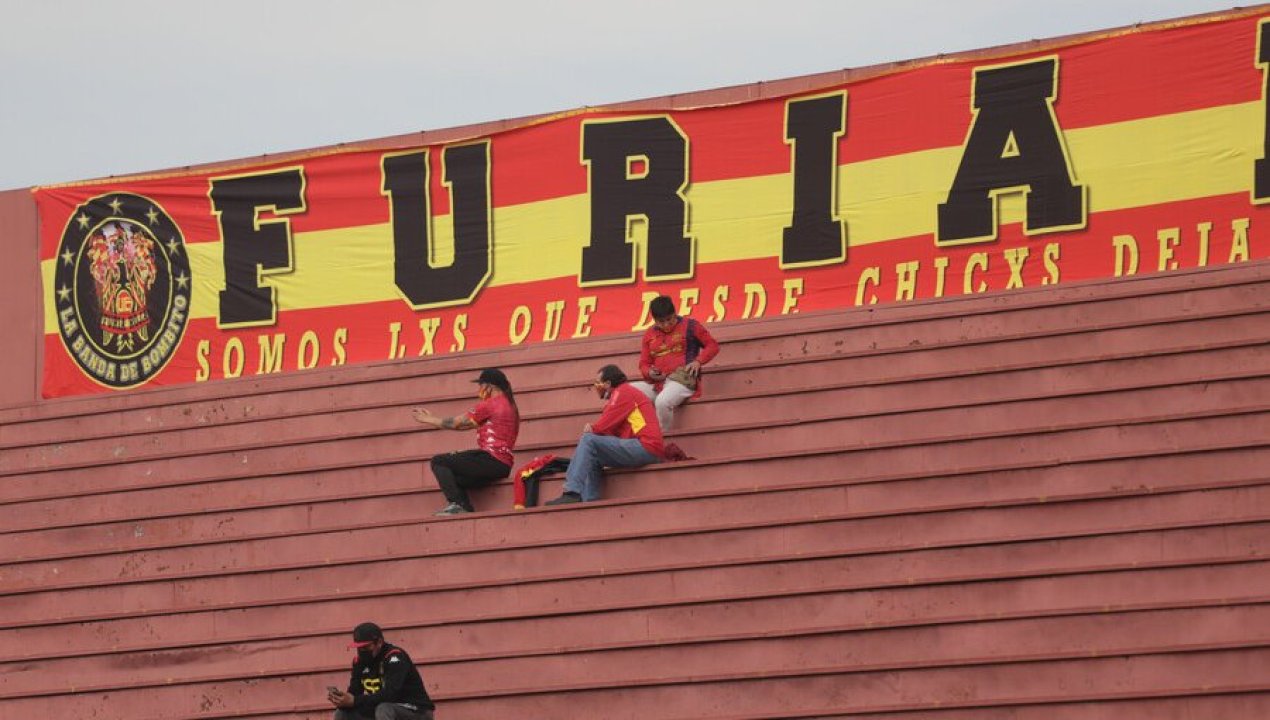 /deportes/futbol-chileno/union-espanola-judicializa-su-descenso-y-expone-al-futbol-chileno-a-un