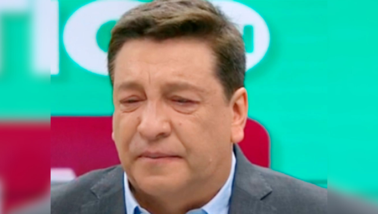 /magazine/julio-cesar-rodriguez-se-atraganta-con-chacarero-y-alarma-a-todo-el-estudio