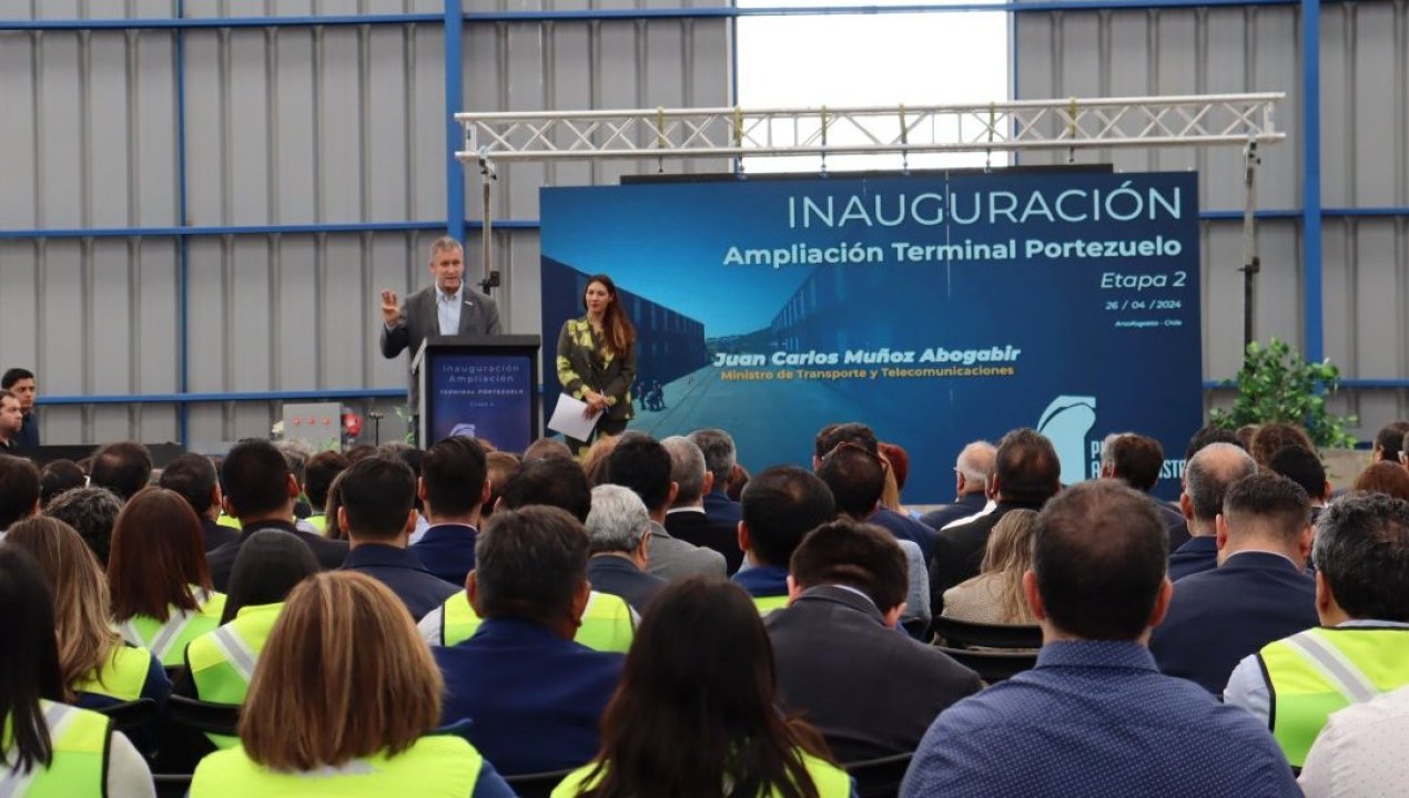 /puerto-antofagasta-concreta-obras-de-ampliacion-de-antepuerto-portezuelo