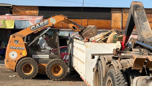 Municipalidad de Antofagasta detecta múltiples infracciones en talleres mecánicos irregulares