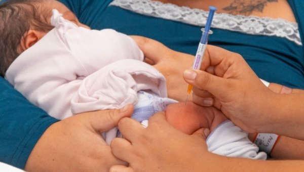 Salud Antofagasta busca a más de 300 menores que aún no se inmunizan contra el virus sincicial