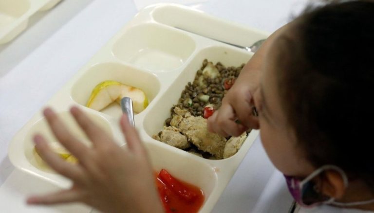 [Entrevista] Mapa Nutricional Junaeb: «No es un problema de la cantidad, sino del tipo de comida que consumen»