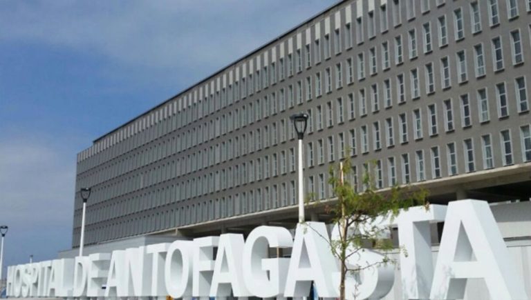 Hospital Regional de Antofagasta apuesta por tecnología de punta en ventilación mecánica para mejorar la atención