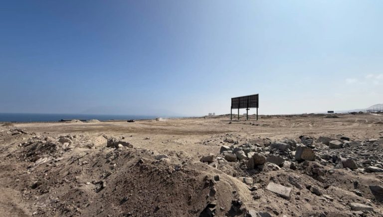Mesa técnica de la Municipalidad de Antofagasta advierte riesgos en fondas cercanas a la Planta Desaladora