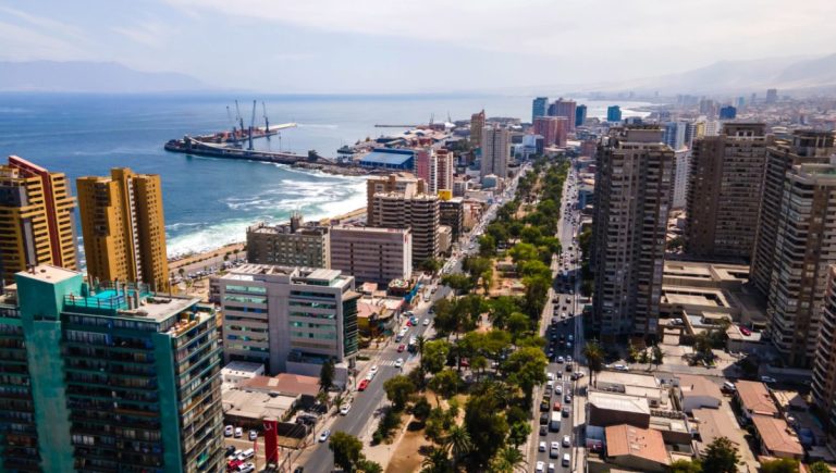 Seminario analizó el modelo de Multifamily como alternativa de desarrollo habitacional en Antofagasta