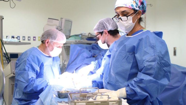Hospital Regional de Antofagasta implementa nuevas estrategias para reducir listas de espera pese a la escasez de especialistas