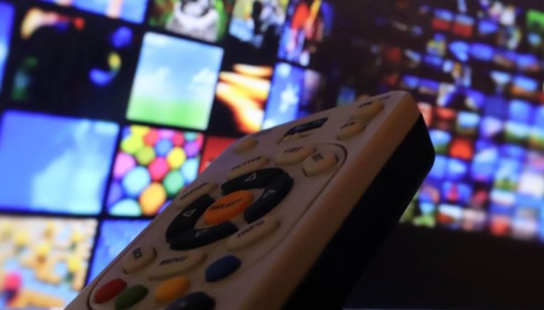Deportes, debate presidencial y teleseries lideraron la TV chilena en el tercer trimestre