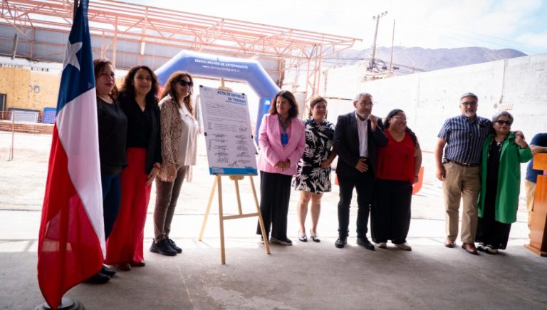 Minvu entrega terreno para la construcción del proyecto Montevideo 480 en Antofagasta