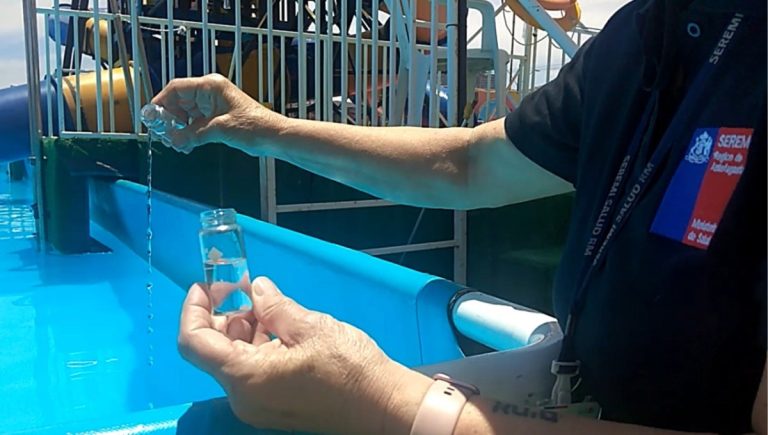 Seremi de Salud Antofagasta intensifica fiscalización a piscinas de uso público