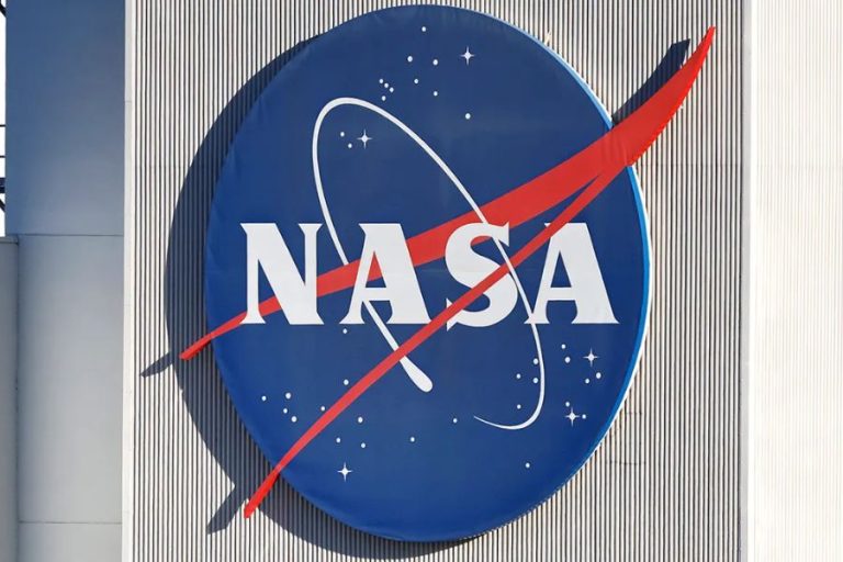 NASA retrasa regreso de humanos a la Luna hasta 2028