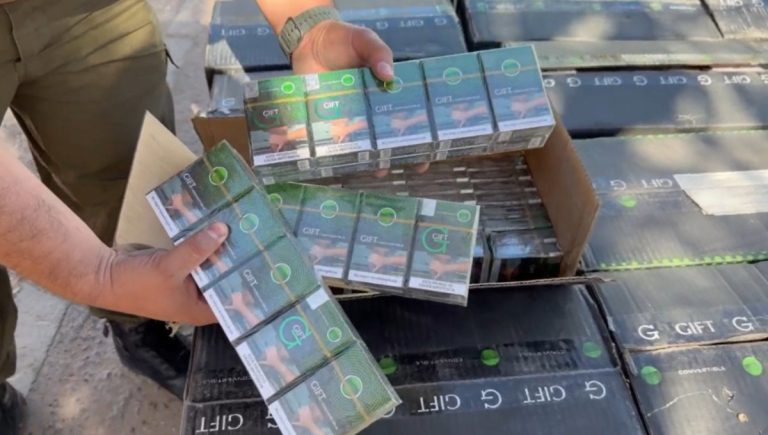 Antofagasta: Tres detenidos por millonaria internación ilegal de cigarrillos