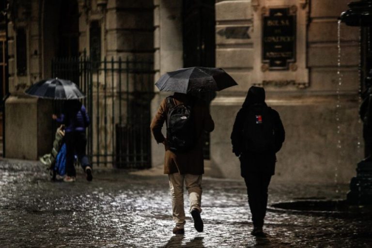Sistemas frontales traerán lluvias a la zona central y sur desde este jueves