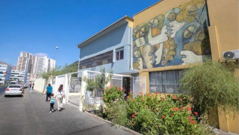 CMDS anuncia suspensión de clases y acciones legales por amenaza en establecimientos educacionales