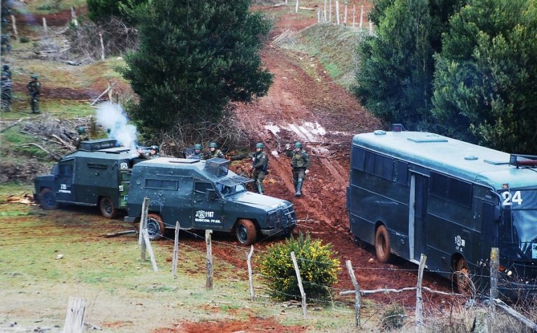Masivo operativo policial en Temucuicui dejó a cinco detenidos y droga incautada